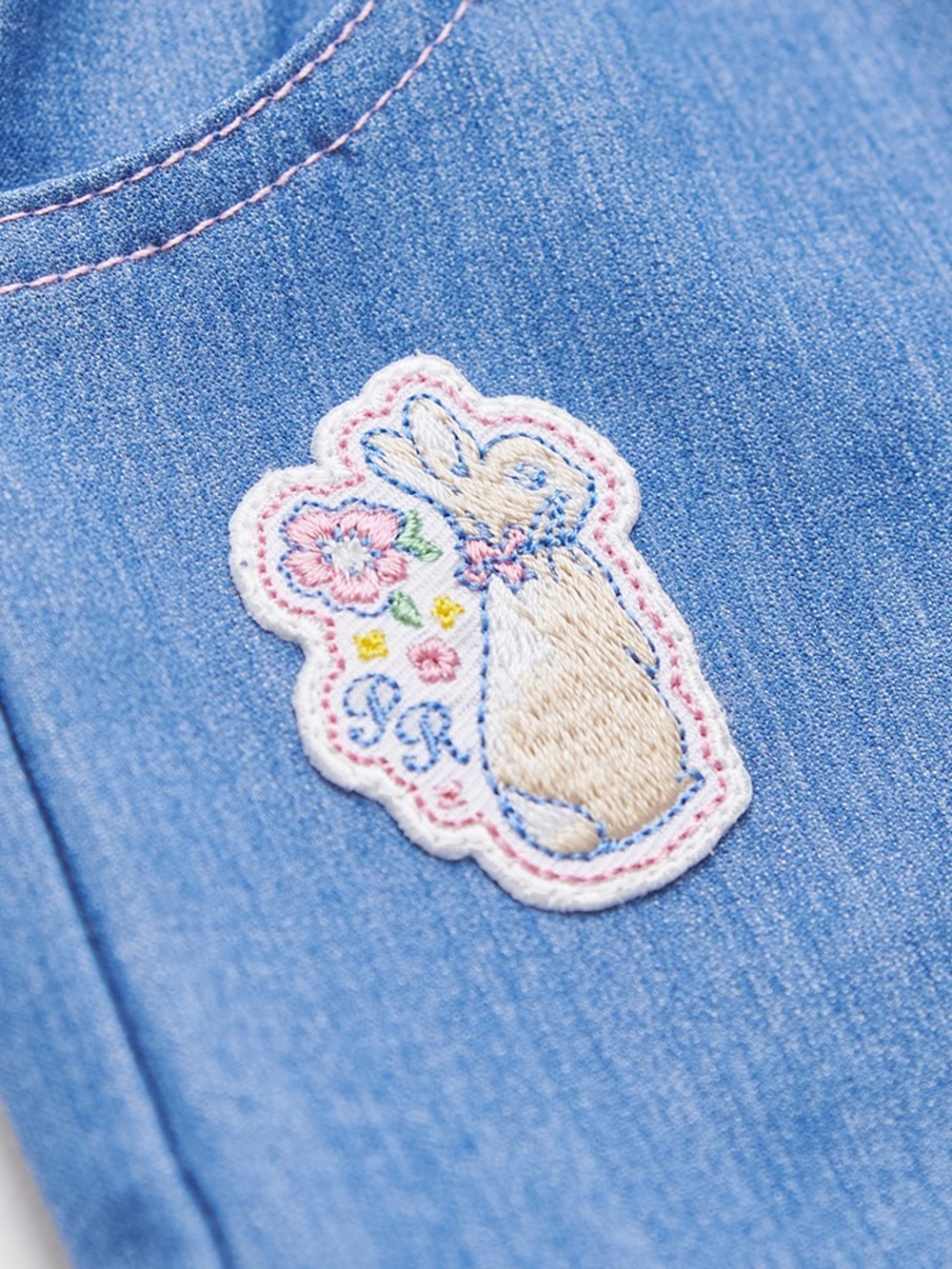 🐰 Peter Rabbit Embroidered Ruffle Shorts | Size 2T - Picture 2 of 4